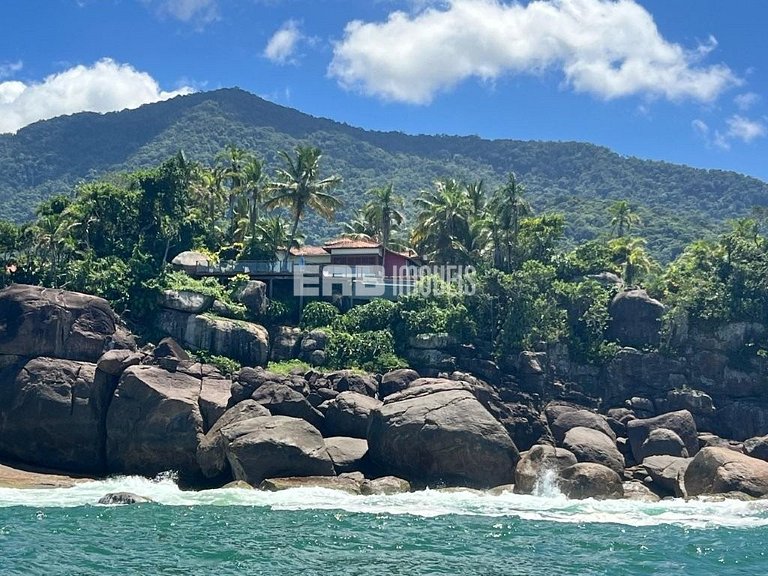 Casa de tirar o fôlego na praia do Félix, Ubatuba