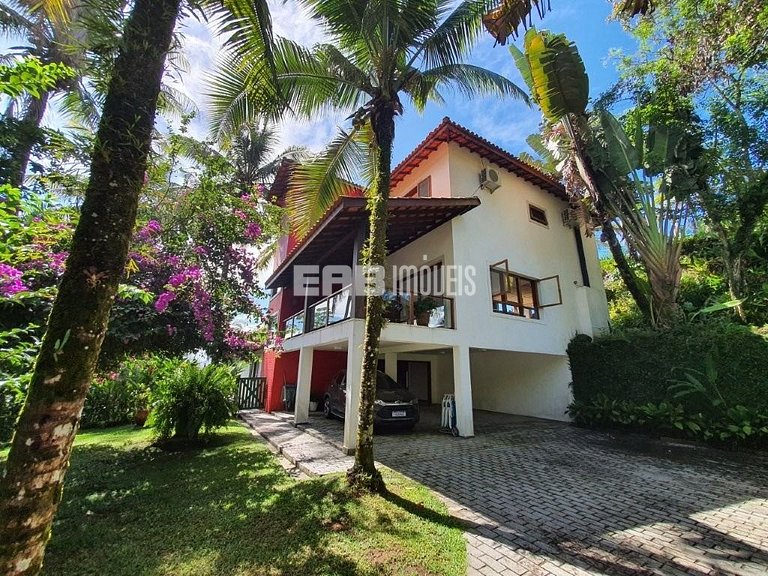 Casa de tirar o fôlego na praia do Félix, Ubatuba
