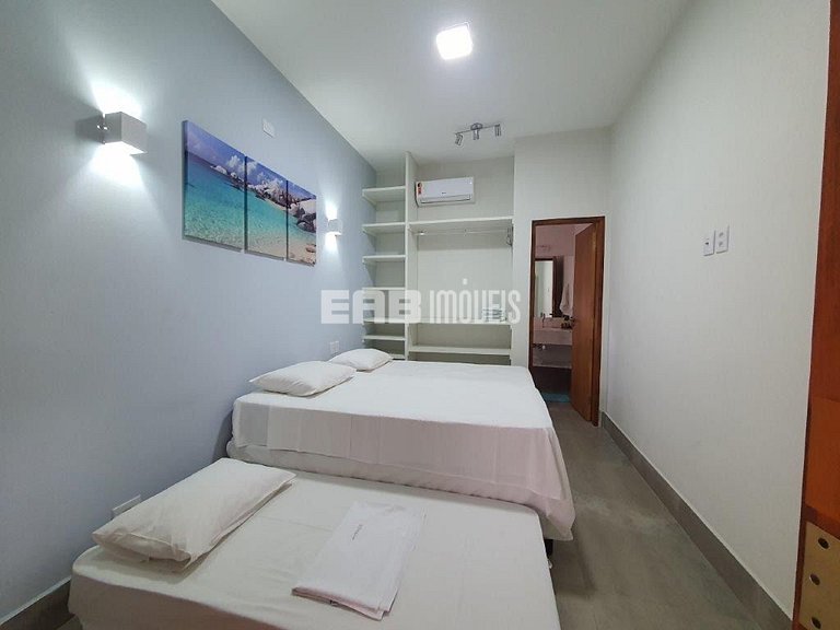 Casa em Itamambuca com 5 suítes, piscina, churrasqueira e ar