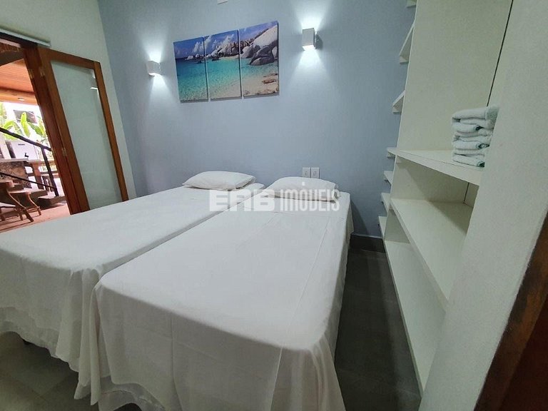 Casa em Itamambuca com 5 suítes, piscina, churrasqueira e ar