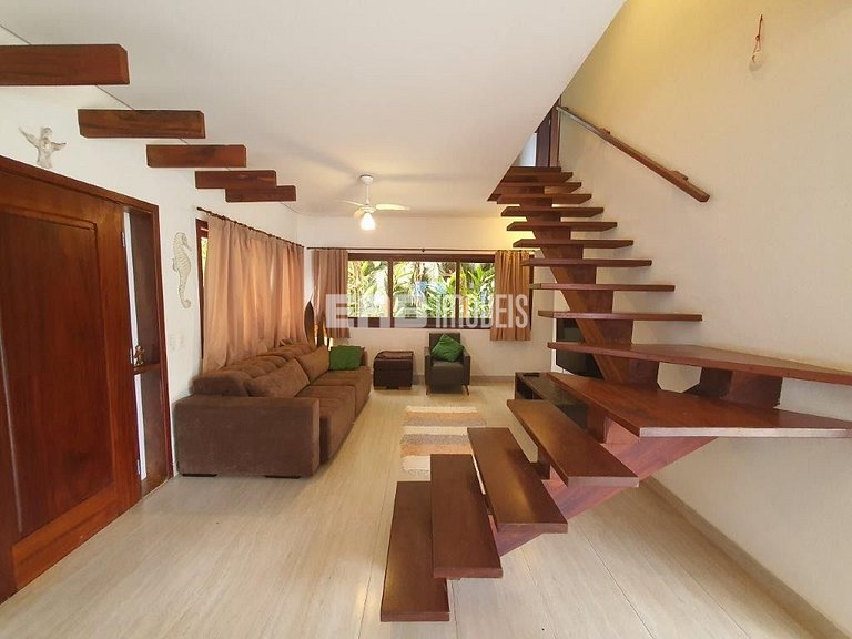 Casa com piscina para temporada em Itamambuca, Ubatuba