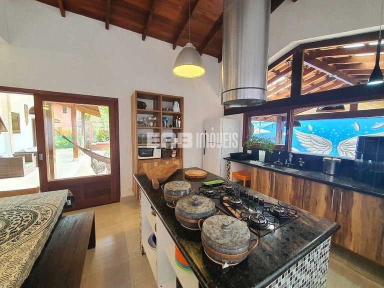 Casa com piscina para temporada em Itamambuca, Ubatuba