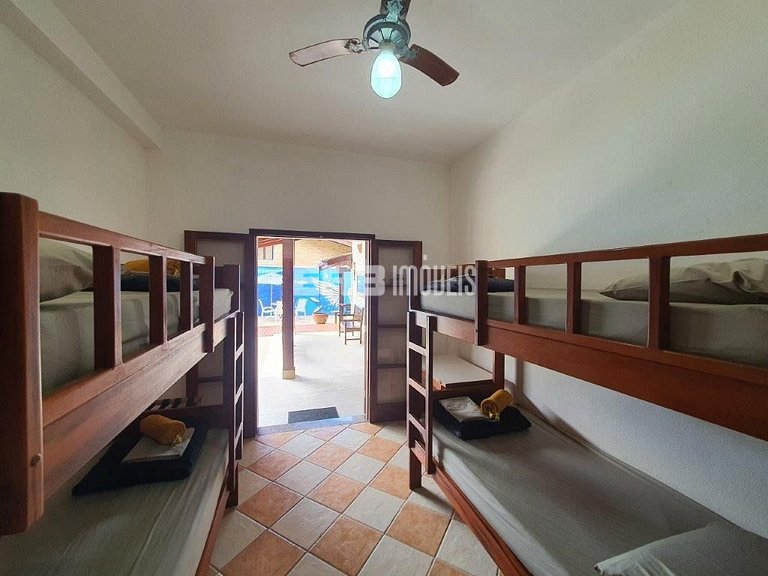 Casa com piscina para temporada em Itamambuca, Ubatuba