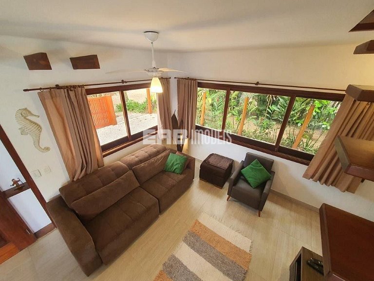 Casa com piscina para temporada em Itamambuca, Ubatuba