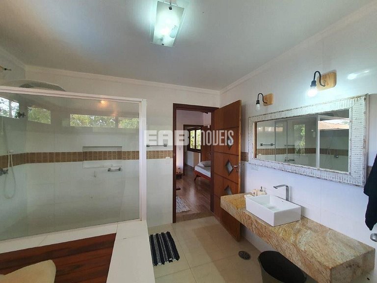 Casa com piscina para temporada em Itamambuca, Ubatuba