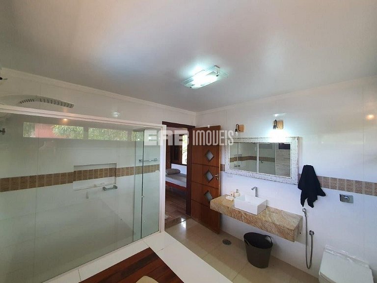 Casa com piscina para temporada em Itamambuca, Ubatuba