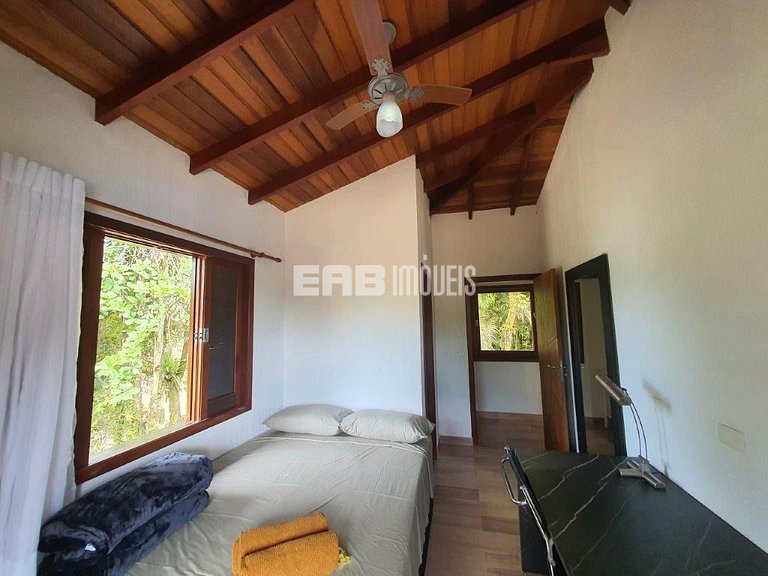 Casa com piscina para temporada em Itamambuca, Ubatuba