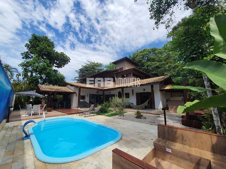 Casa com piscina para temporada em Itamambuca, Ubatuba