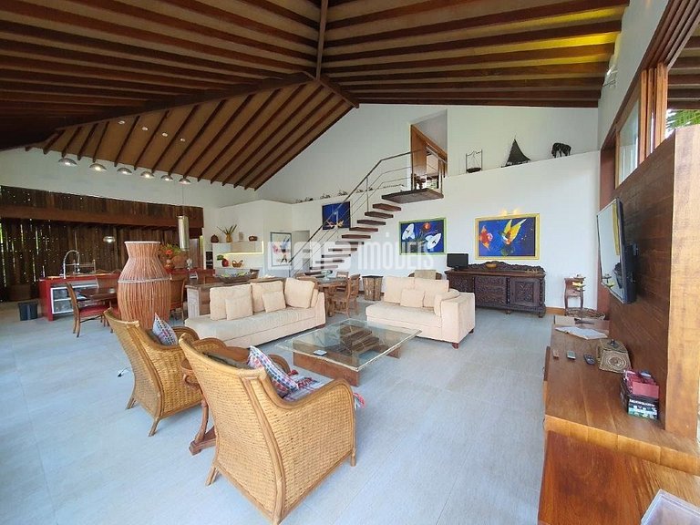 Casa de alto padrão para temporada em Itamambuca