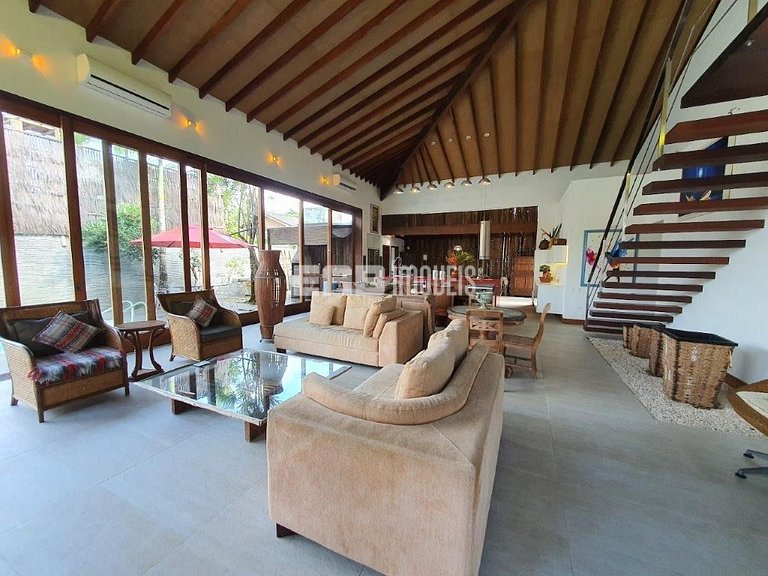 Casa de alto padrão para temporada em Itamambuca