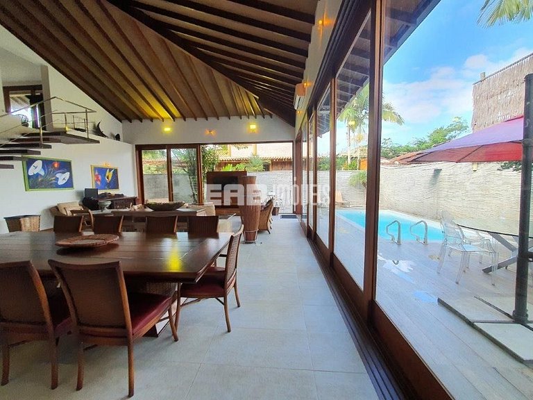 Casa de alto padrão para temporada em Itamambuca