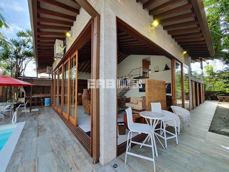 Casa de alto padrão para temporada em Itamambuca