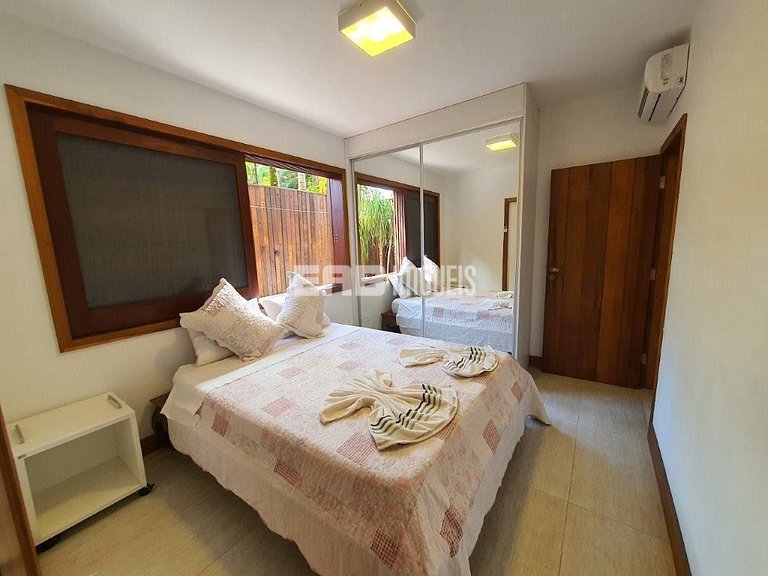 Casa de alto padrão para temporada em Itamambuca