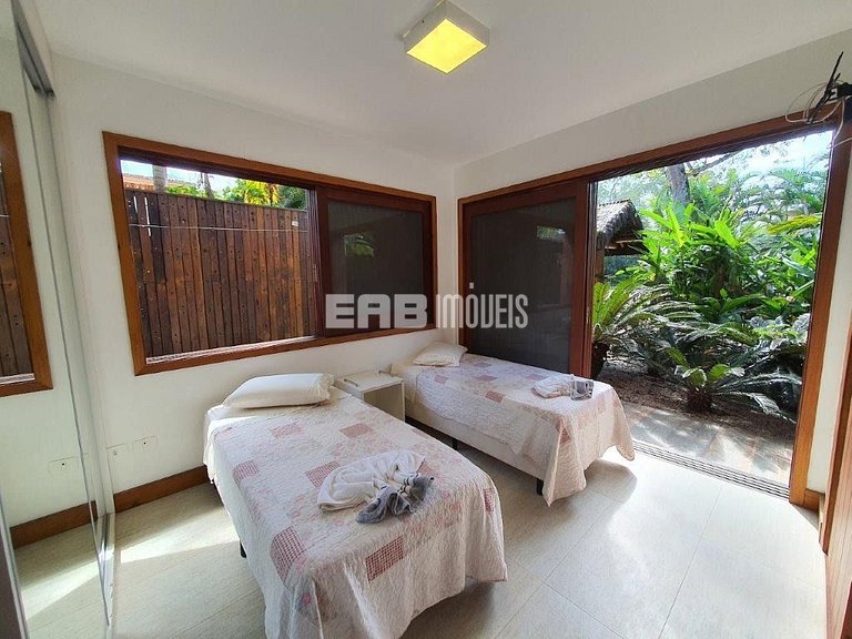 Casa de alto padrão para temporada em Itamambuca