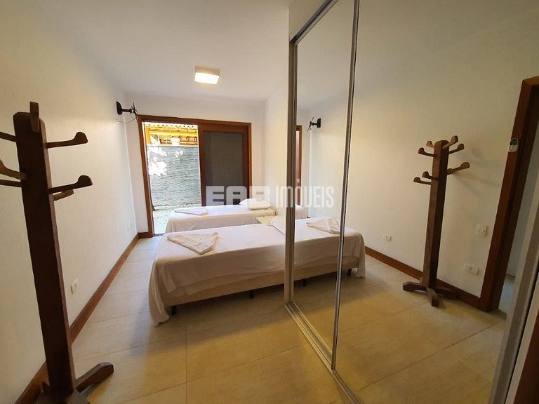 Casa de alto padrão para temporada em Itamambuca