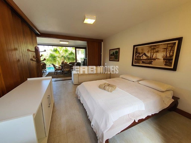 Casa de alto padrão para temporada em Itamambuca