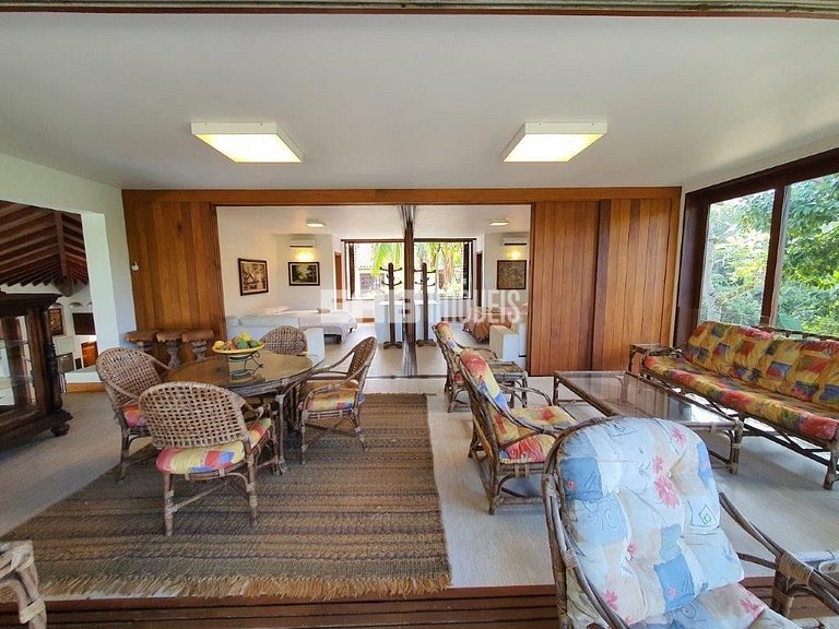 Casa de alto padrão para temporada em Itamambuca