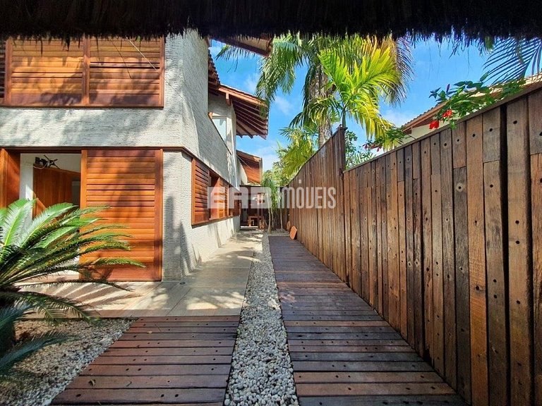 Casa de alto padrão para temporada em Itamambuca