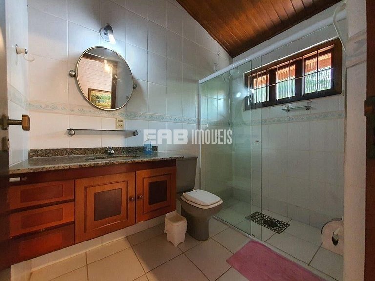 Casa linda e aconchegante, a apenas 200m da praia