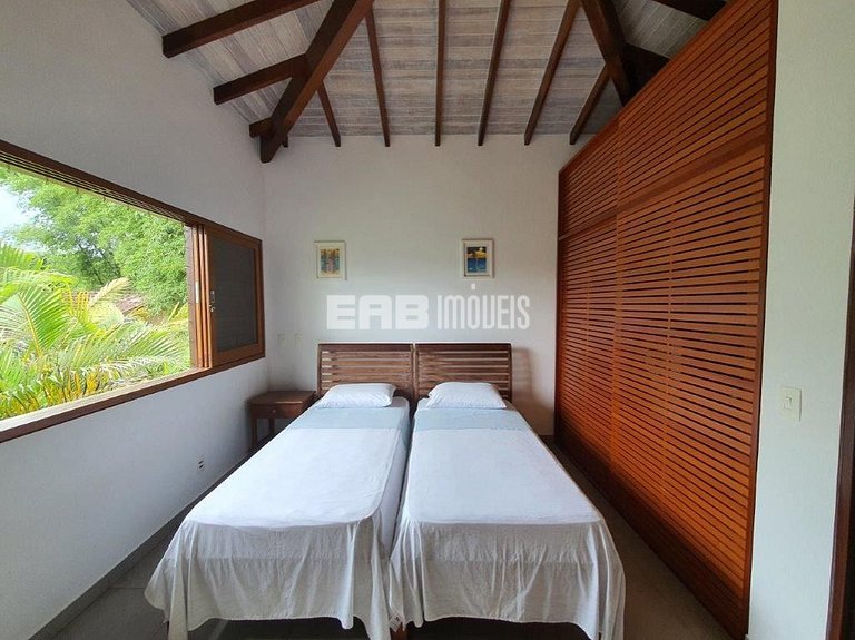 Casa em Itamambuca com piscina para 8 pessoas