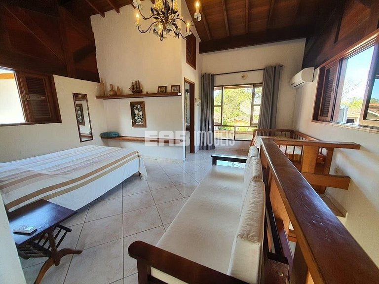 Casa linda e aconchegante, a apenas 200m da praia