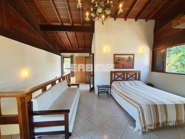 Casa linda e aconchegante, a apenas 200m da praia