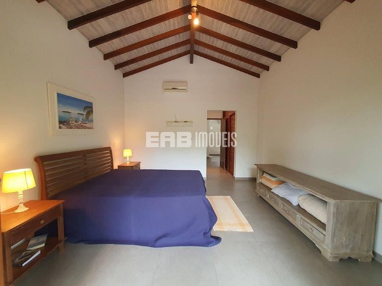 Casa em Itamambuca com piscina para 8 pessoas