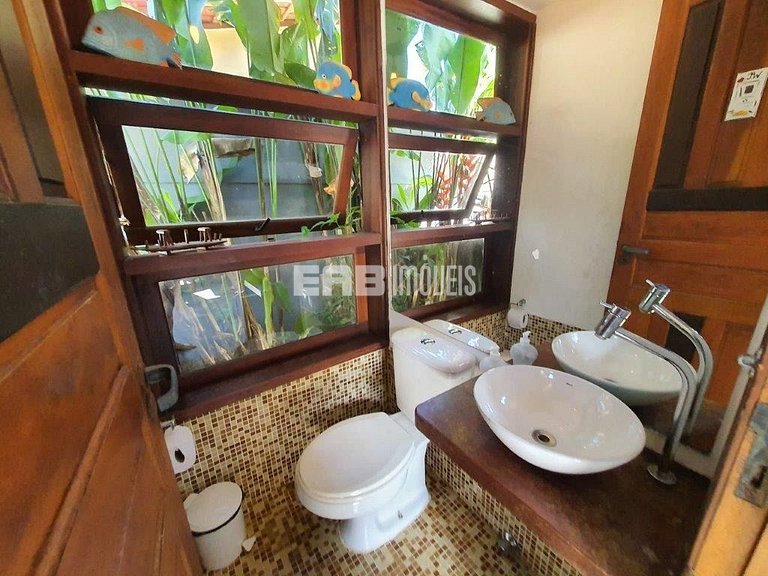 Casa linda e aconchegante, a apenas 200m da praia