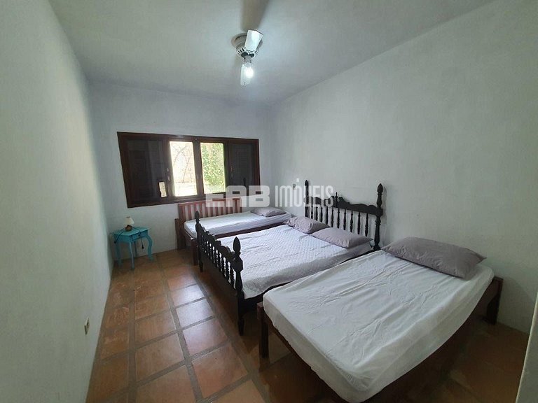 Casa com 3 dormitórios em Itamambuca