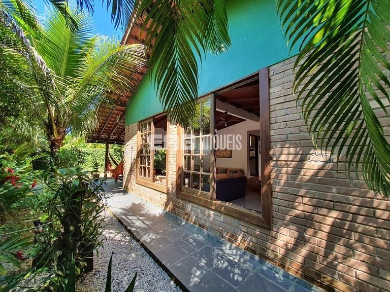 Casa aconchegante para 10 pessoas na praia de Itamambuca