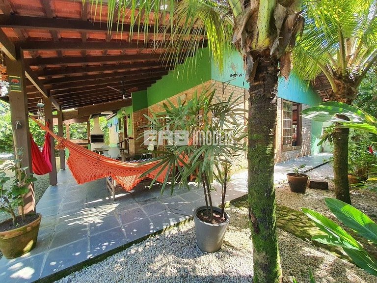 Casa aconchegante para 10 pessoas na praia de Itamambuca