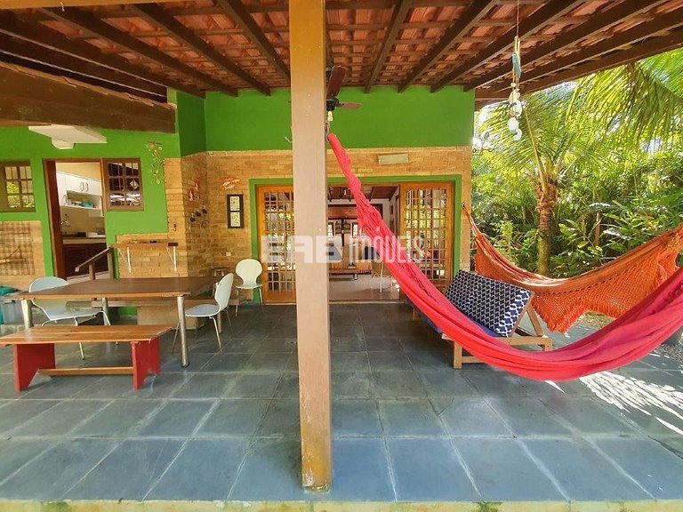 Casa aconchegante para 10 pessoas na praia de Itamambuca