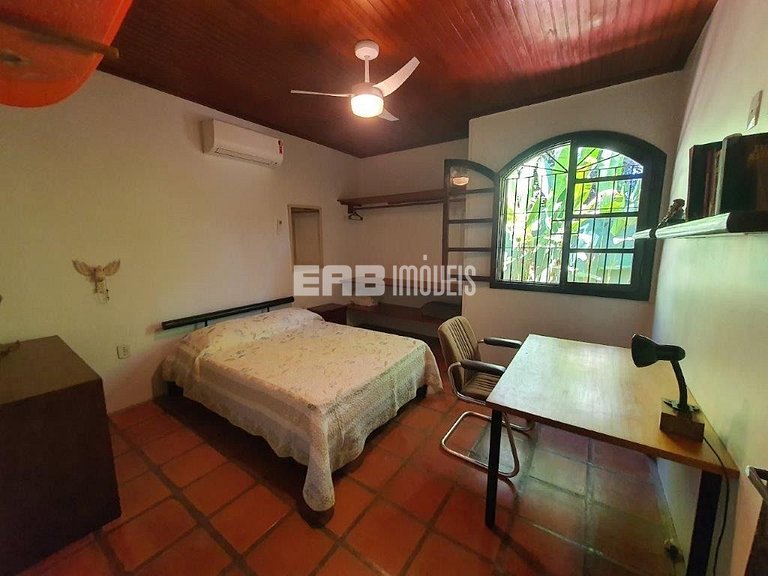 Casa aconchegante para 10 pessoas na praia de Itamambuca