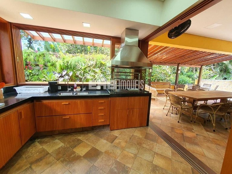 Casa a 30m do mar na praia de Itamambuca