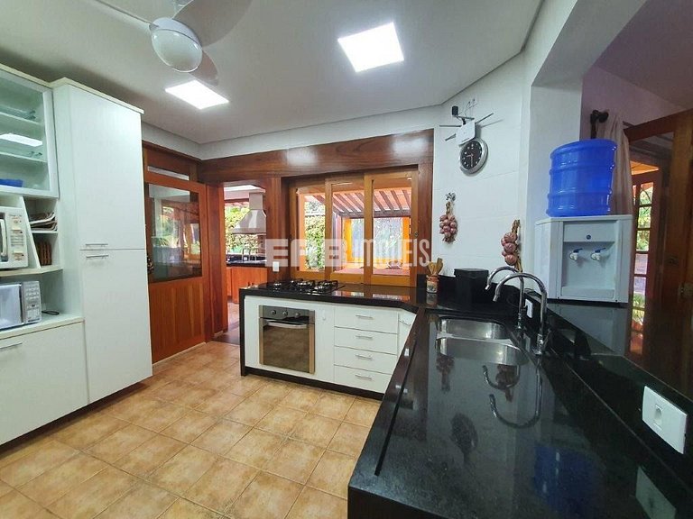 Casa a 30m do mar na praia de Itamambuca