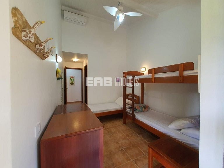 Casa a 30m do mar na praia de Itamambuca