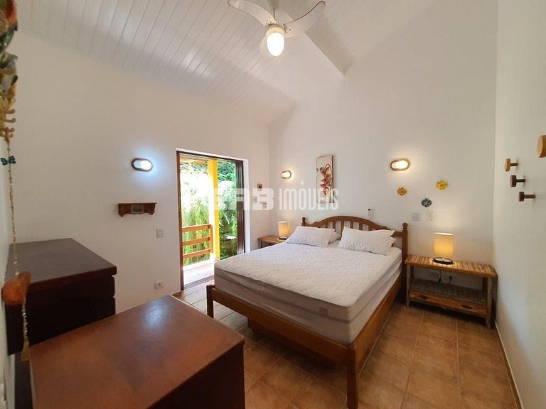 Casa a 30m do mar na praia de Itamambuca