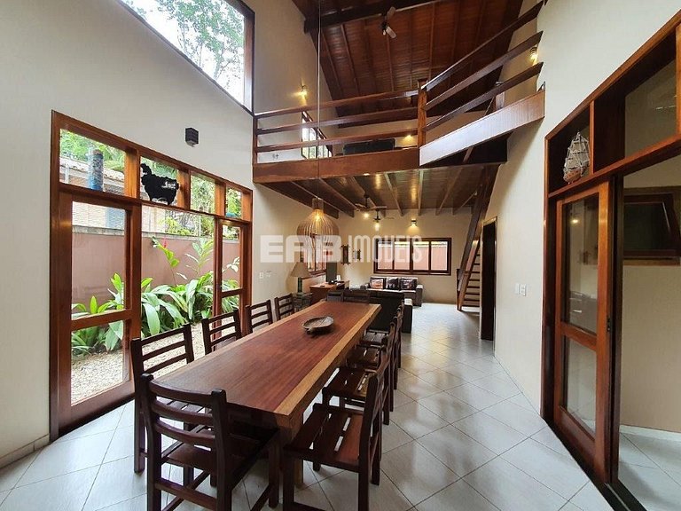 Lindíssima casa de praia disponível para locação de temporad