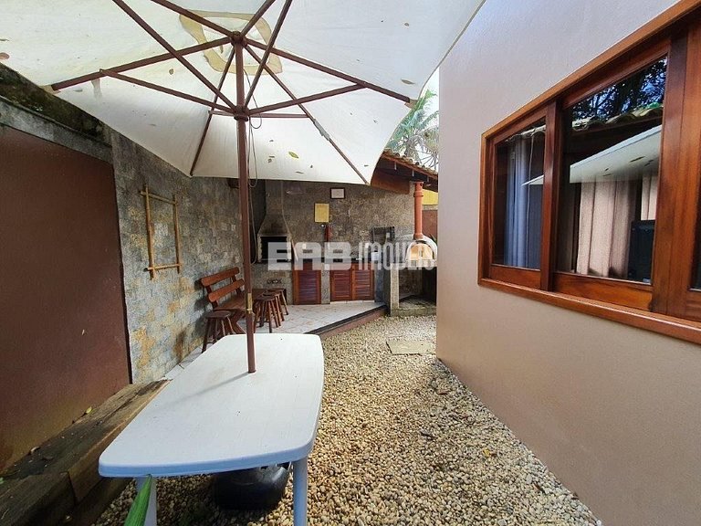 Lindíssima casa de praia disponível para locação de temporad