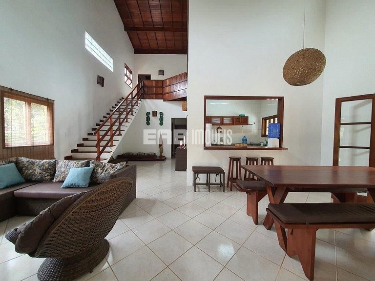 Casa com piscina, em Itamambuca, para famílias de até 12 pes