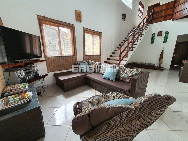 Casa com piscina, em Itamambuca, para famílias de até 12 pes