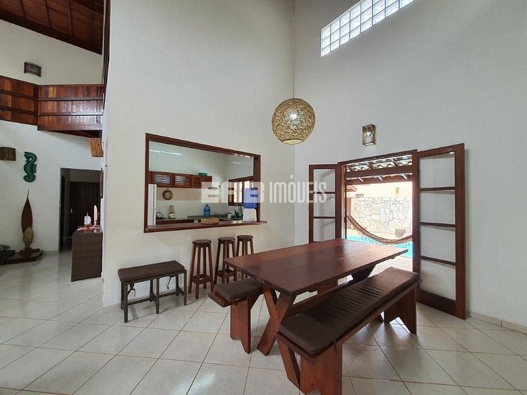 Casa com piscina, em Itamambuca, para famílias de até 12 pes