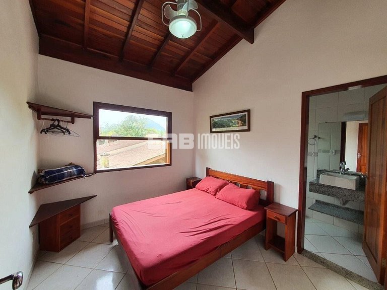 Casa com piscina, em Itamambuca, para famílias de até 12 pes