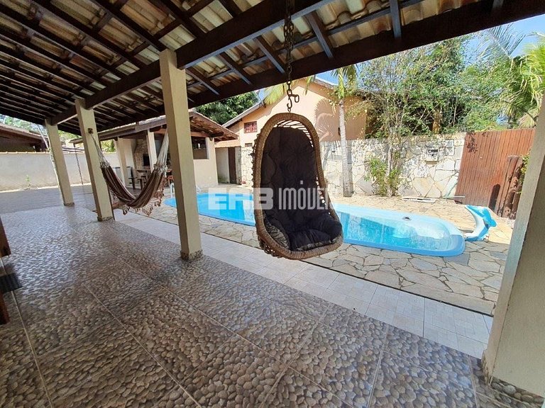 Casa com piscina, em Itamambuca, para famílias de até 12 pes