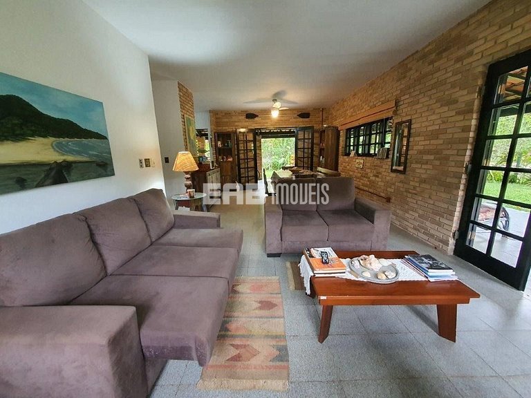 Casa básica e confortável para temporada em Itamambuca, Ubat