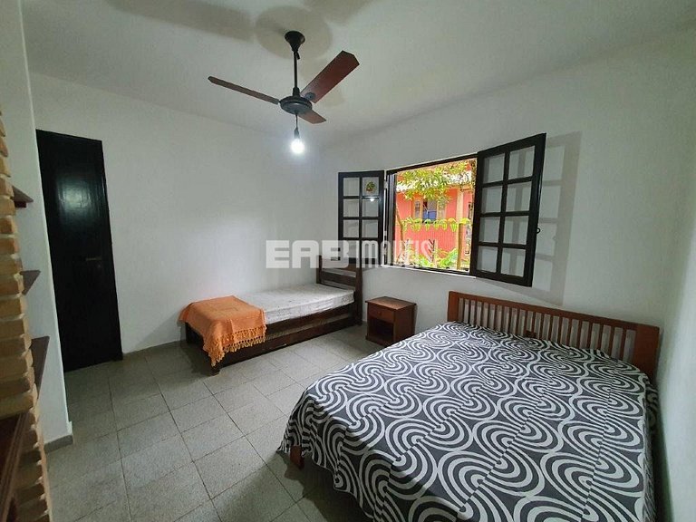 Casa básica e confortável para temporada em Itamambuca, Ubat