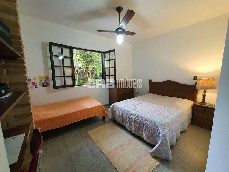 Casa básica e confortável para temporada em Itamambuca, Ubat