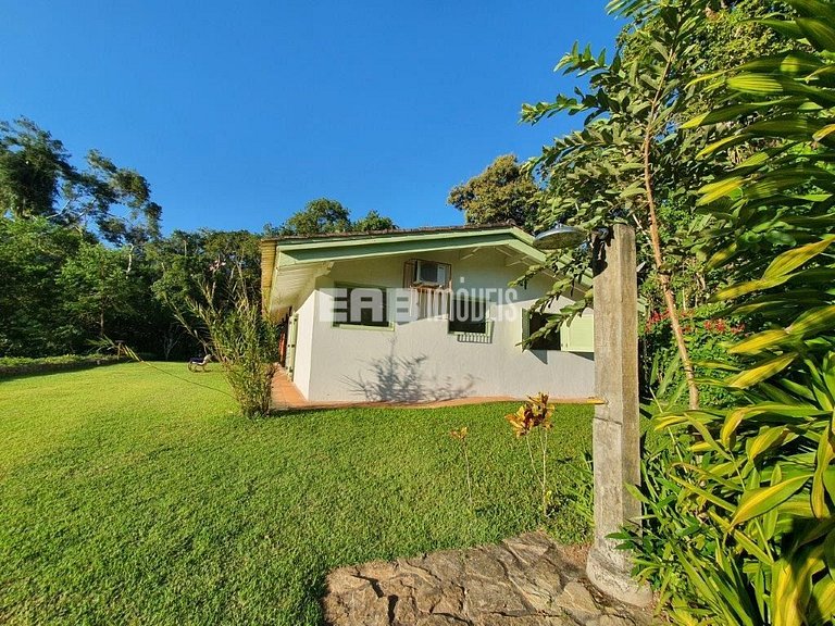 Aconchegante casa de praia com vista para o rio Itamambuca