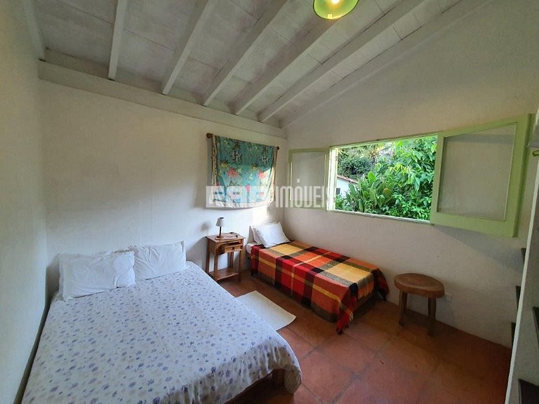 Aconchegante casa de praia com vista para o rio Itamambuca