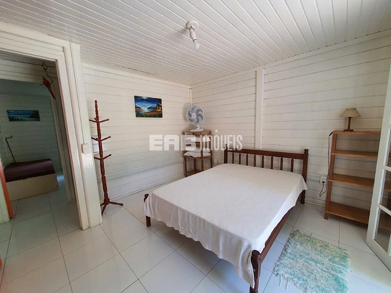 Casa para aluguel de temporada em Ubatuba, com 3 dormitórios